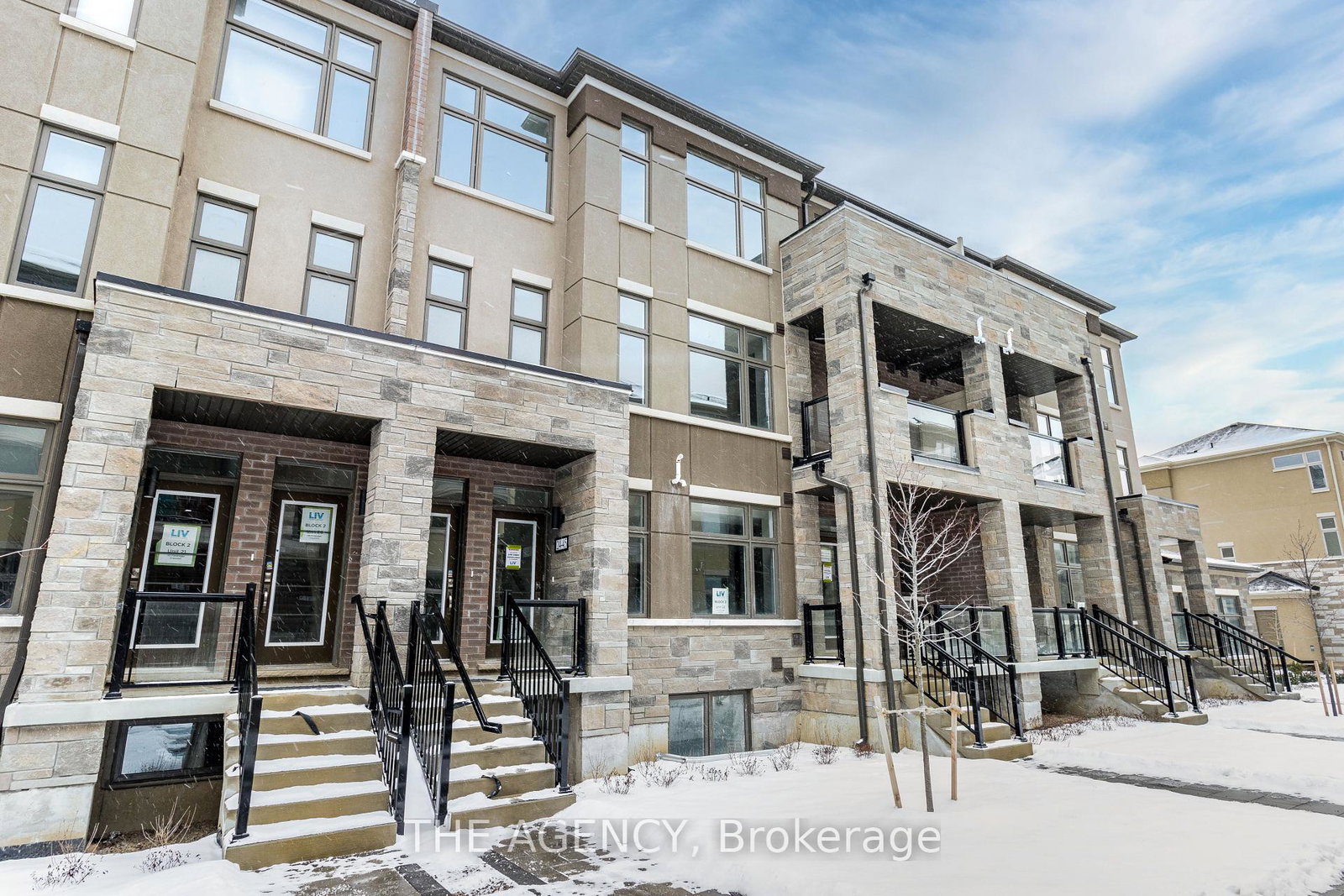 45-fieldridge-crescent-brampton-ontario-w13749454