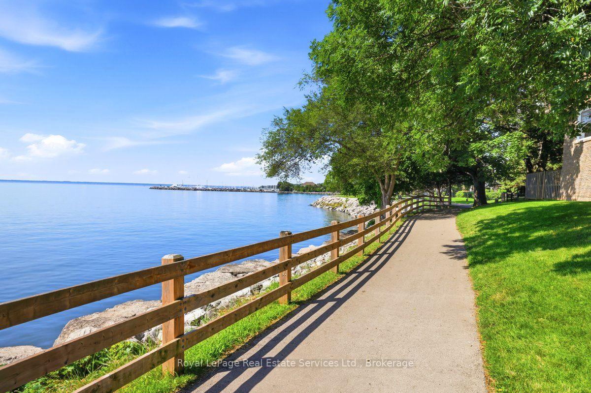 2120-marine-drive-oakville-ontario-w13749638
