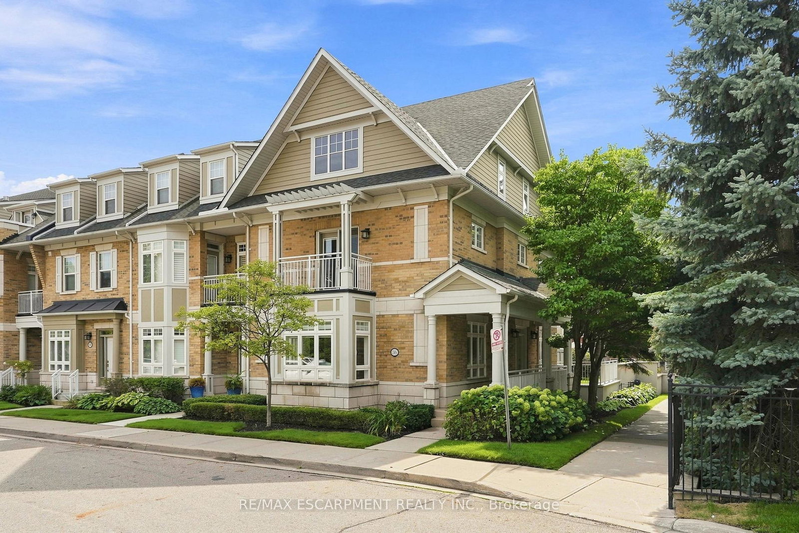 36-compass-way-mississauga-ontario-w13749772