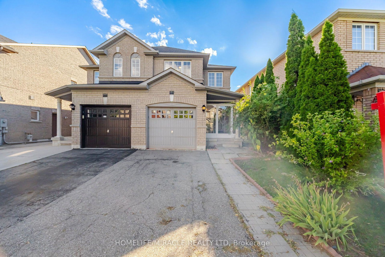 101-crystalview-crescent-brampton-ontario-w13750022