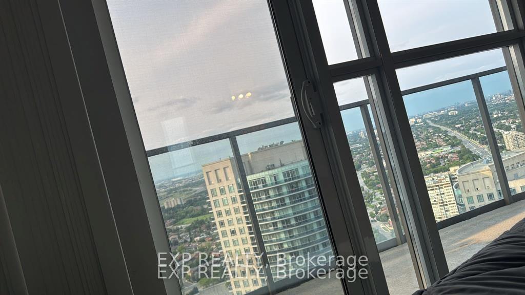 60-absolute-avenue-mississauga-ontario-w13750090