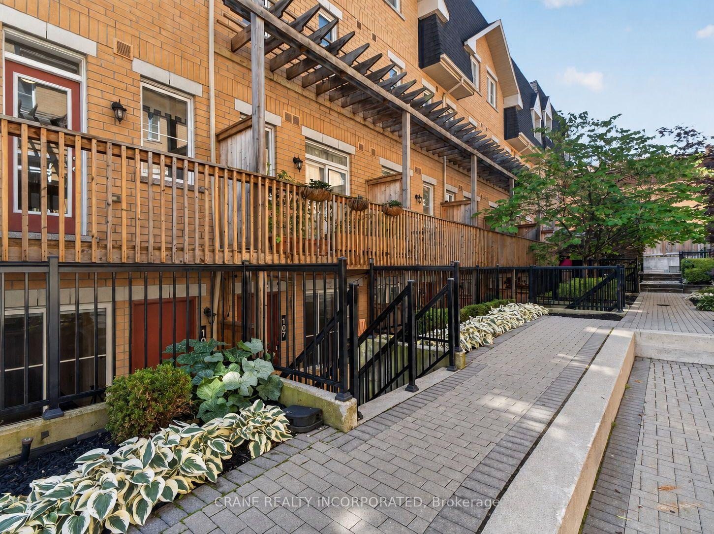 400-hopewell-avenue-toronto-north-york-ontario-w13750228