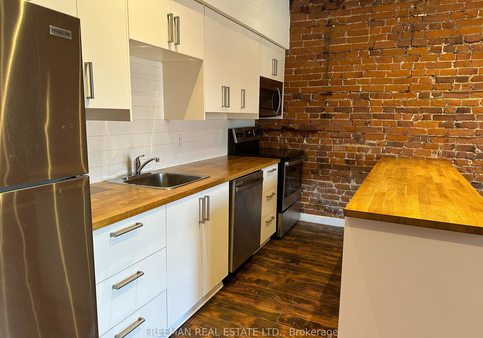 1190-weston-road-toronto-north-york-ontario-w13750488