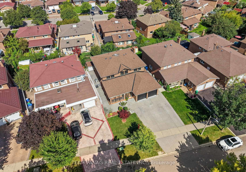 92-princeton-terrace-brampton-ontario-w13750544