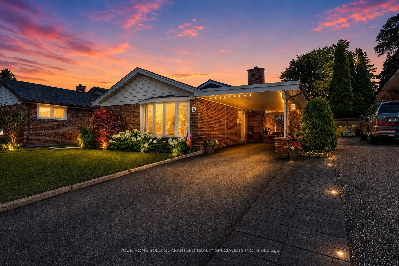 5-hallow-crescent-toronto-etobicoke-ontario-w13750552