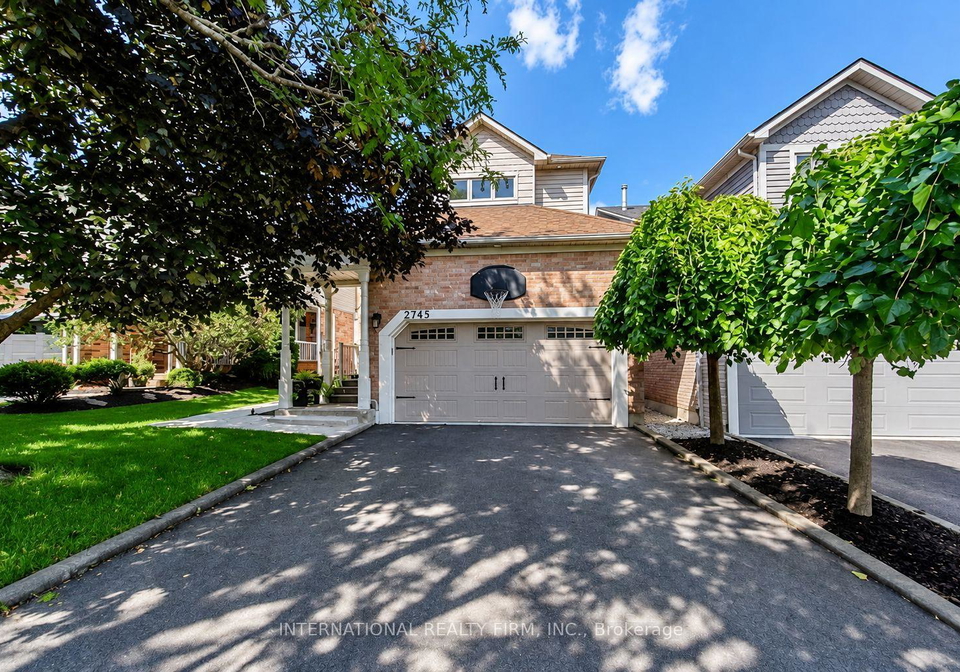 2745-galleon-crescent-mississauga-ontario-w13750900