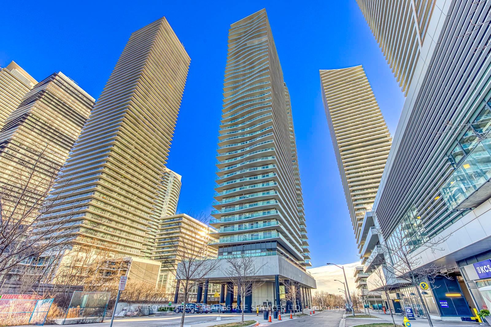 33-shore-breeze-drive-toronto-etobicoke-ontario-w13751072
