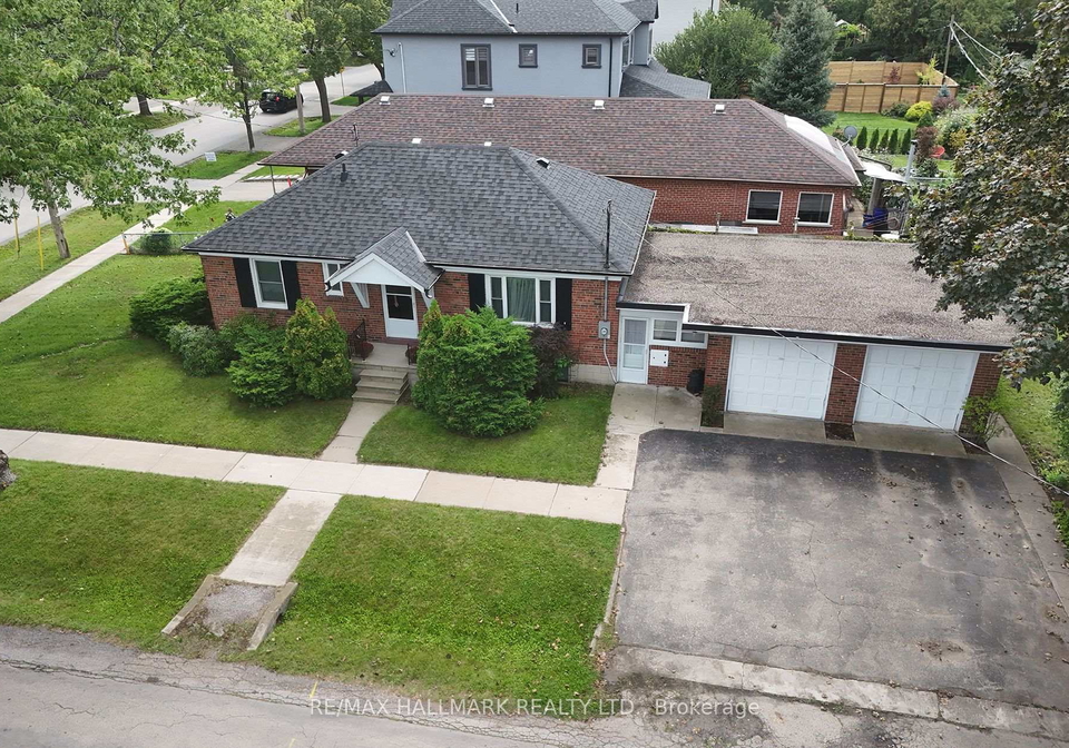 55-athol-avenue-toronto-etobicoke-ontario-w13751264