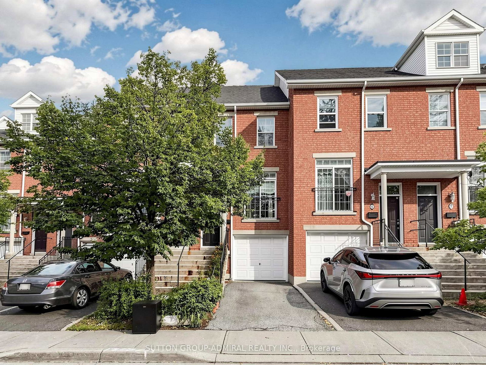 1723-finch-avenue-w-toronto-york-ontario-w13751352
