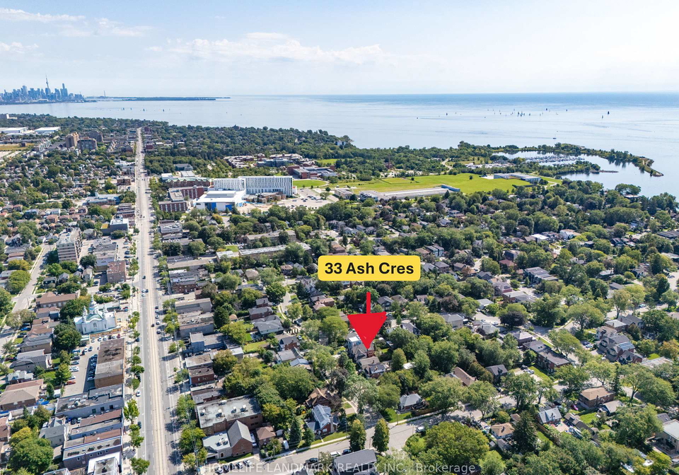 33-ash-crescent-toronto-etobicoke-ontario-w13751378