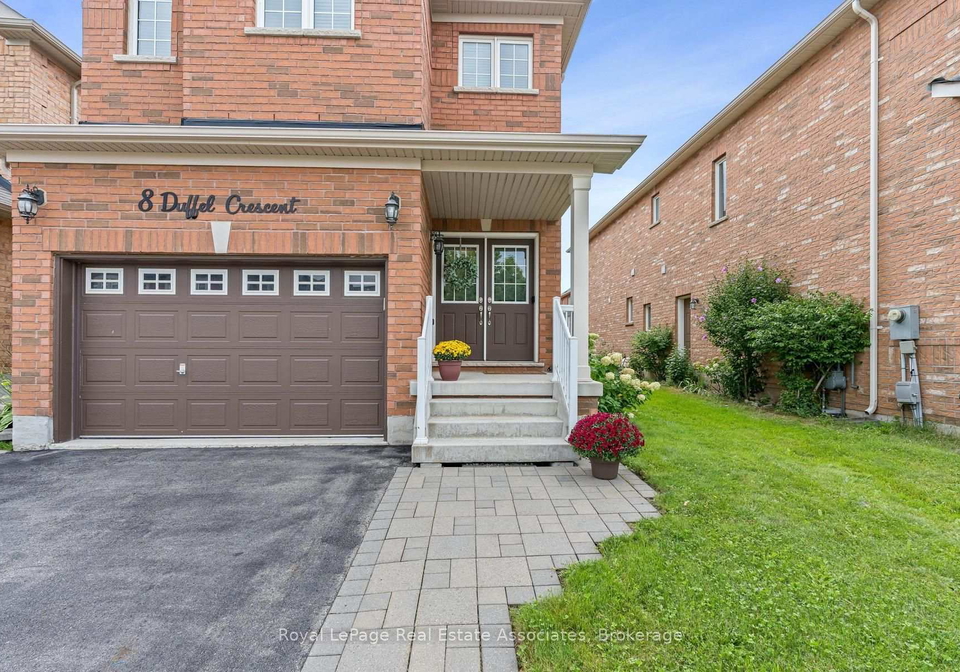 8-duffel-crescent-halton-hills-ontario-w13751608