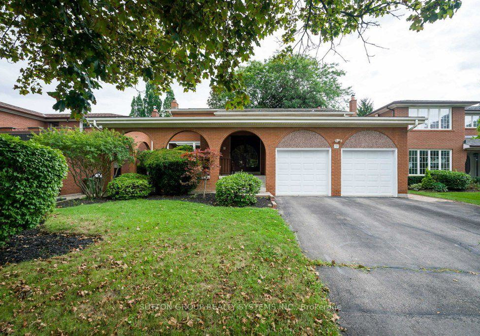93-poplar-heights-drive-toronto-etobicoke-ontario-w13751660