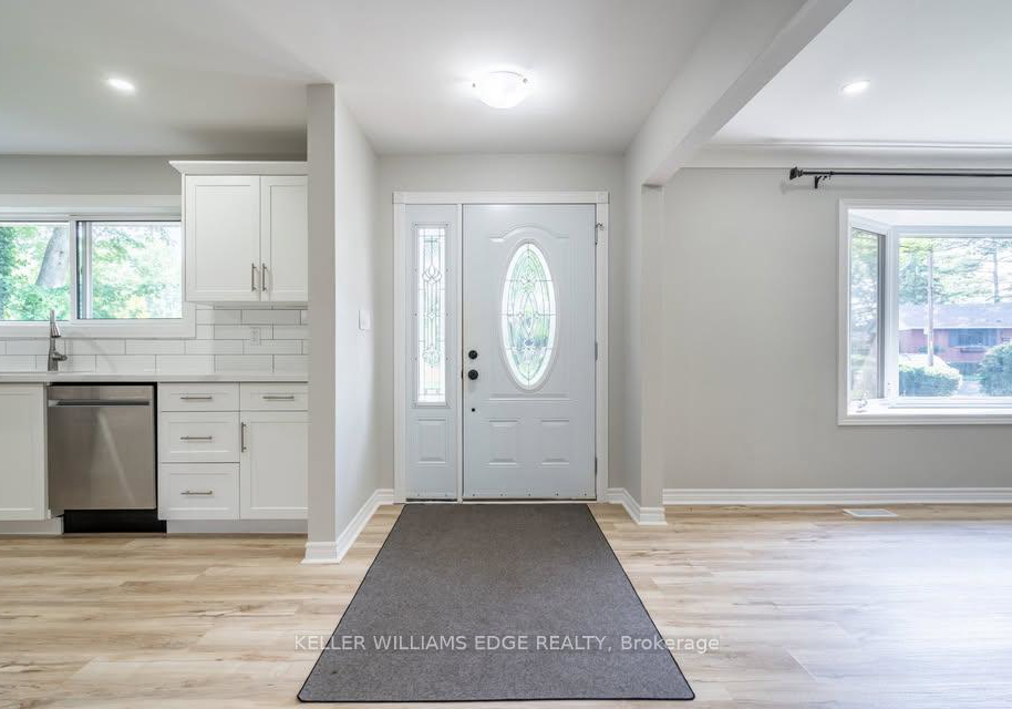 1310-princeton-crescent-burlington-ontario-w13751922
