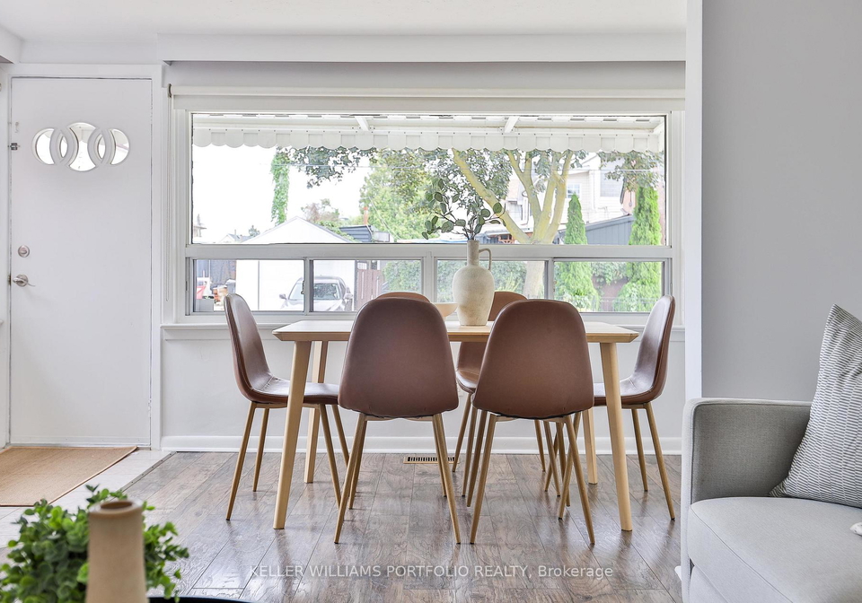 40-aileen-avenue-toronto-toronto-ontario-w13751980