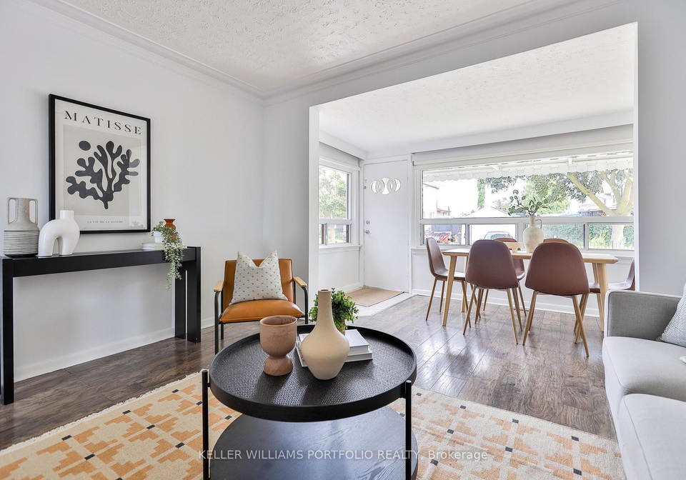 40-aileen-avenue-toronto-toronto-ontario-w13751980