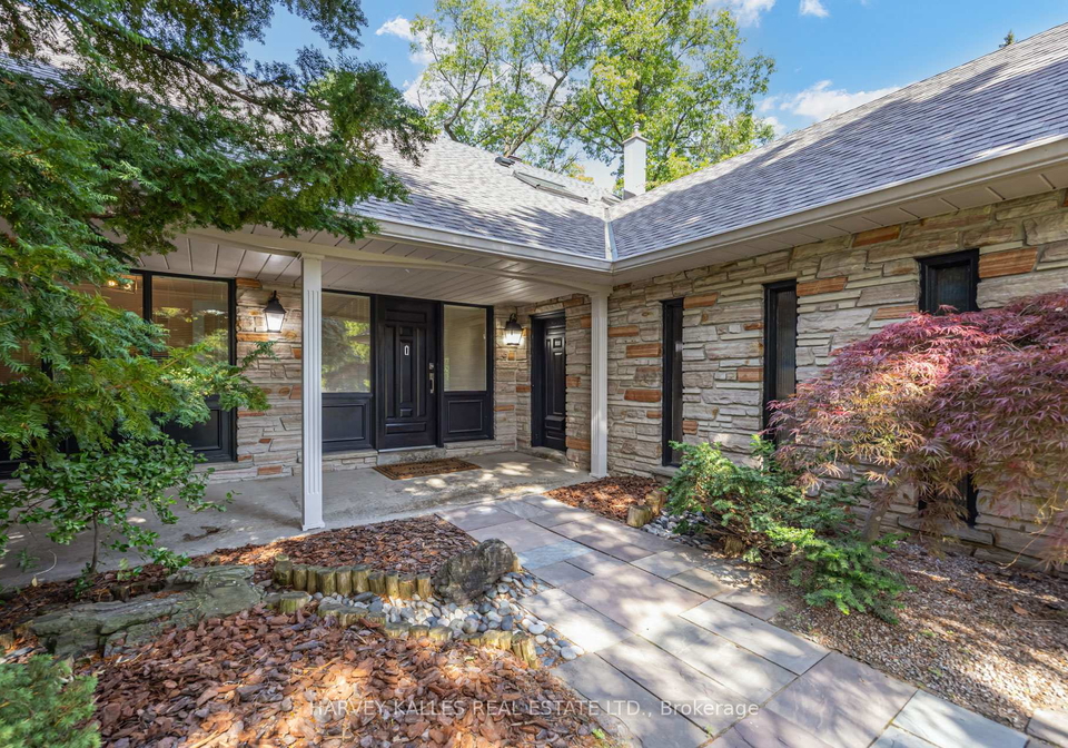 19-ridgegate-crescent-toronto-etobicoke-ontario-w13752142