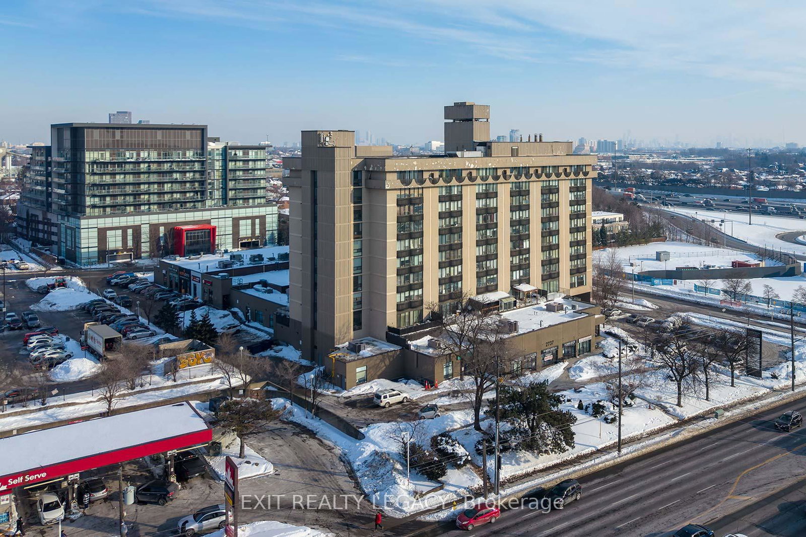 2737-keele-street-toronto-york-ontario-w13752268