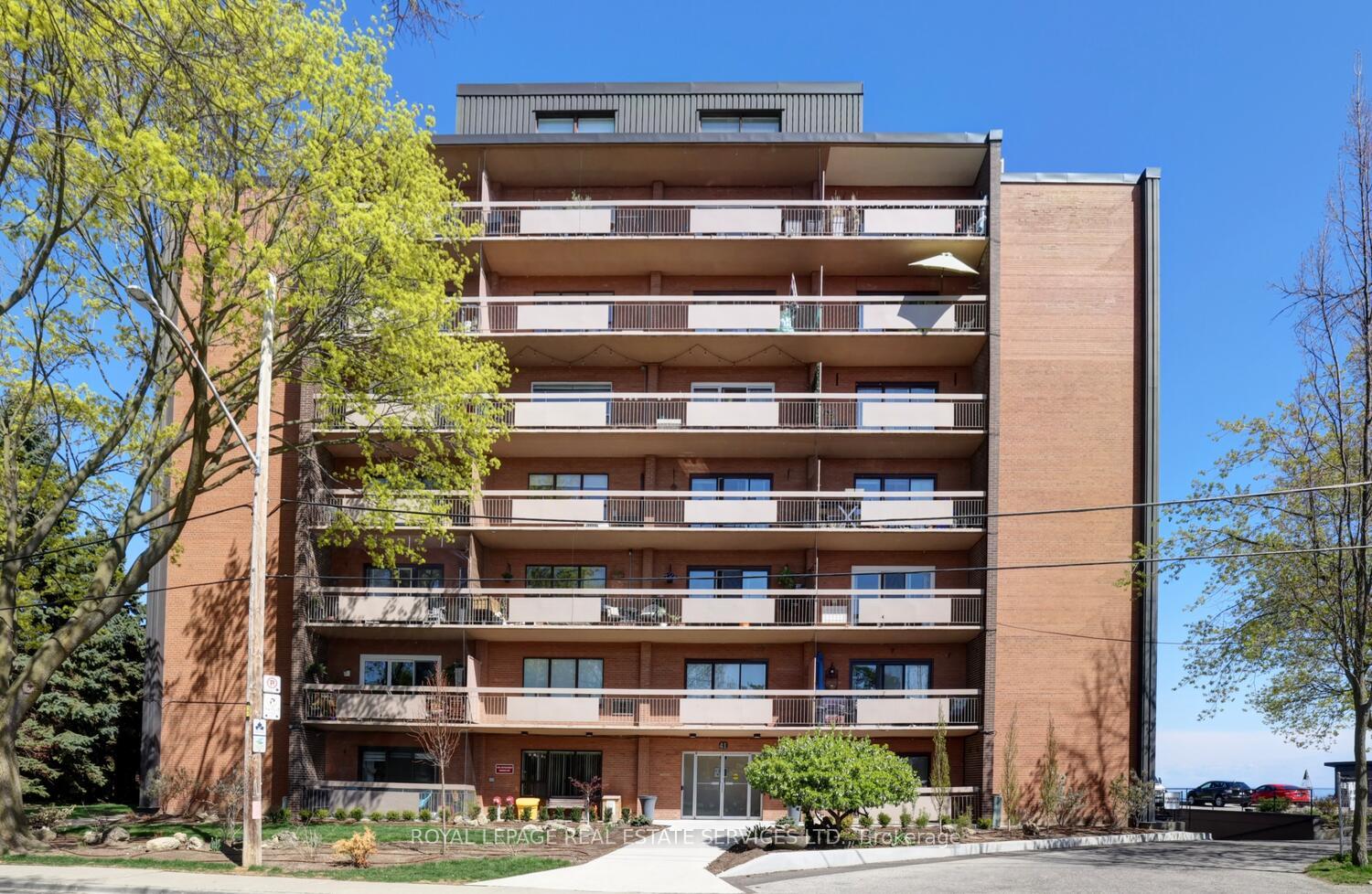 41-lake-shore-drive-toronto-etobicoke-ontario-w13752300