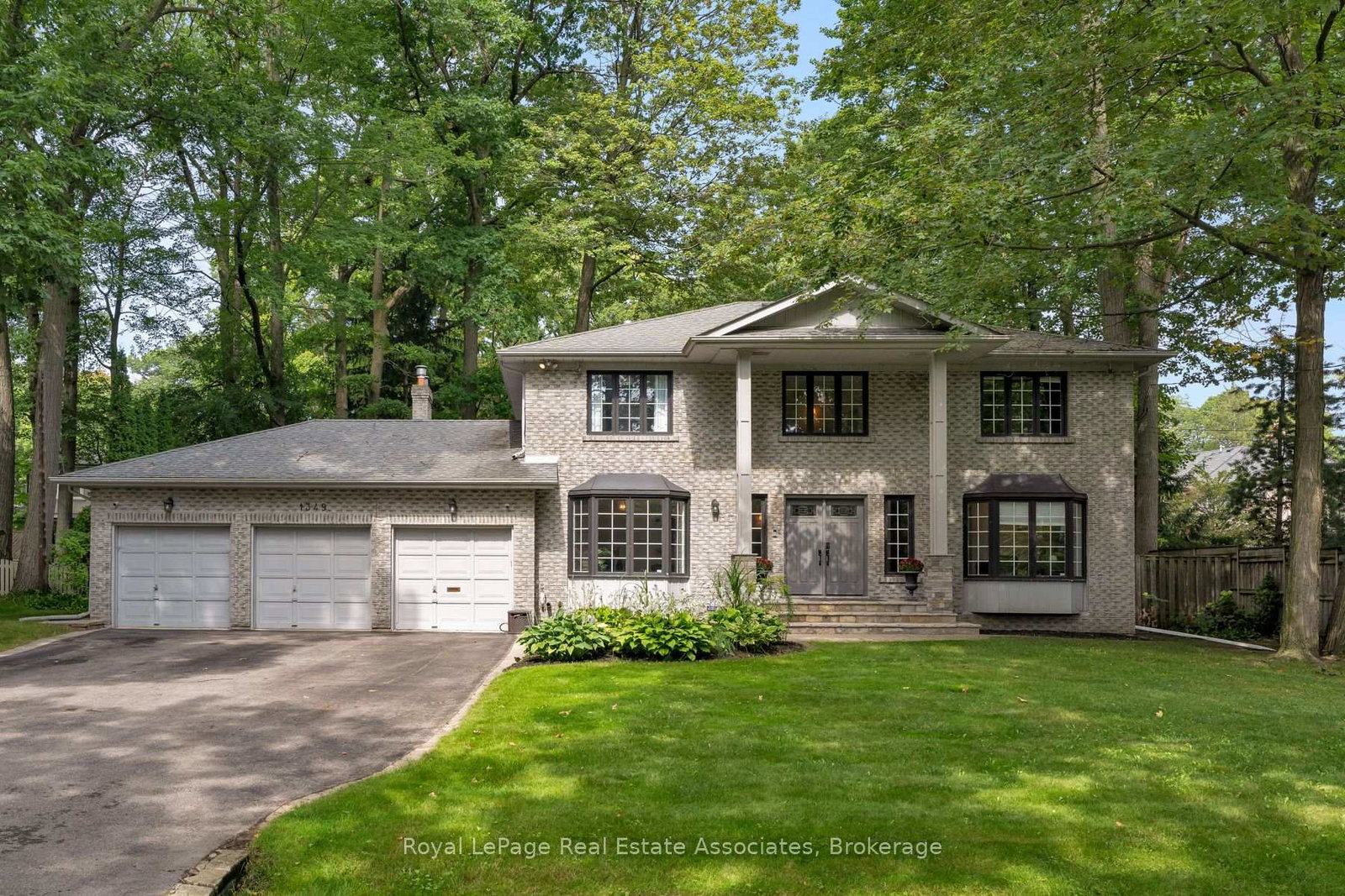 1349-birchwood-heights-drive-mississauga-ontario-w13752440