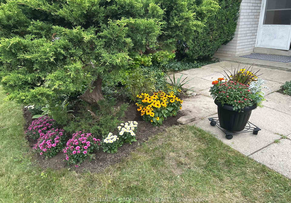 149-verobeach-boulevard-toronto-york-ontario-w13752500