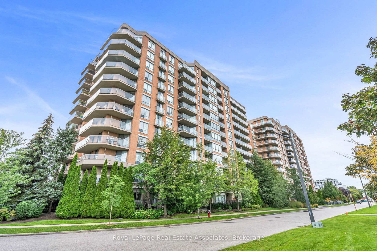 1140-parkwest-place-mississauga-ontario-w13752588