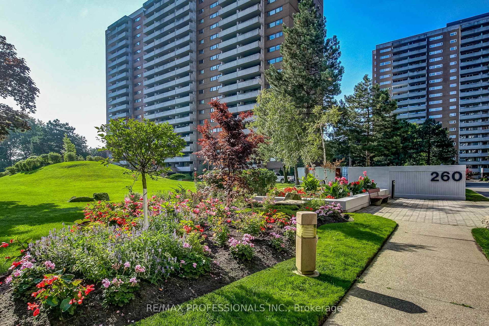 260-scarlett-road-toronto-toronto-ontario-w13752992