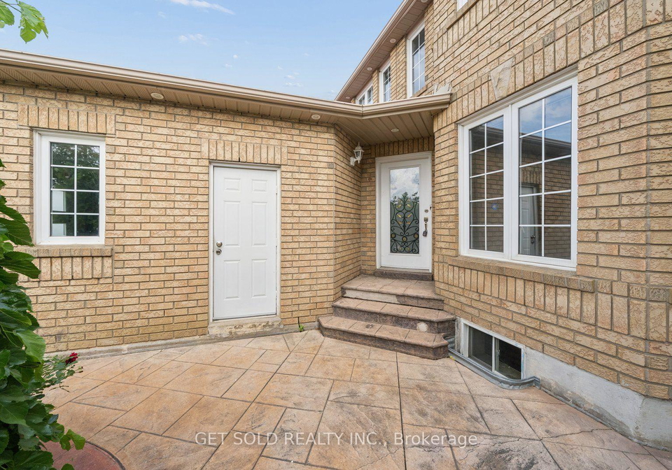 57-oaklea-boulevard-brampton-ontario-w13752996