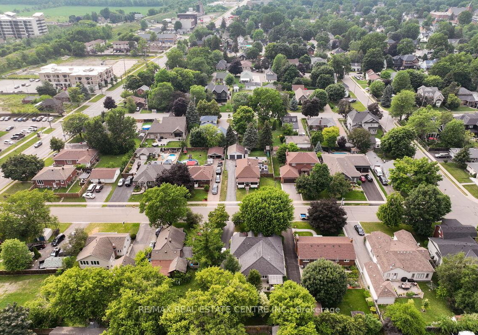 33-miles-street-milton-ontario-w13753536