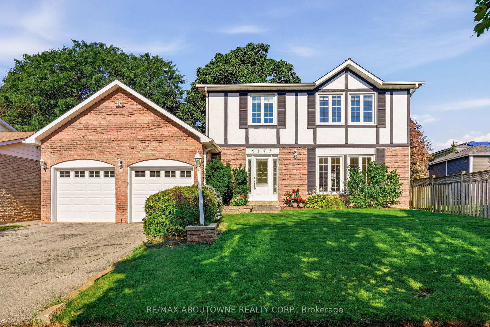 1177-grand-boulevard-oakville-ontario-w13753610