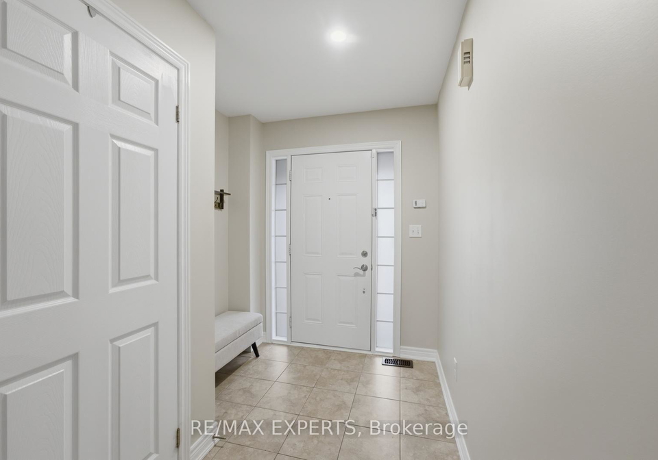 72-victor-large-way-orangeville-ontario-w13753770
