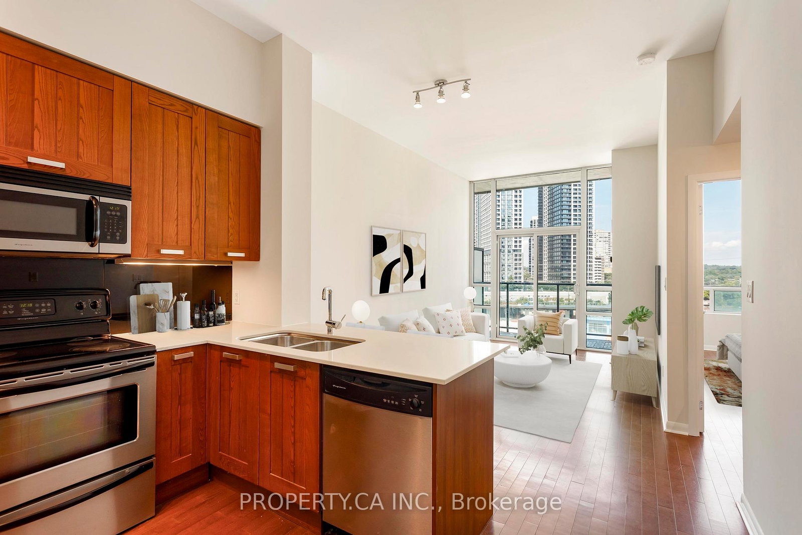 3391-bloor-street-w-toronto-etobicoke-ontario-w13753780