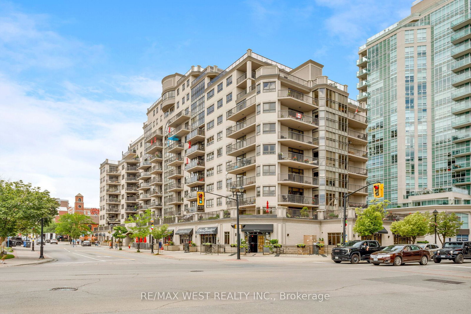 399-elizabeth-street-burlington-ontario-w13753794