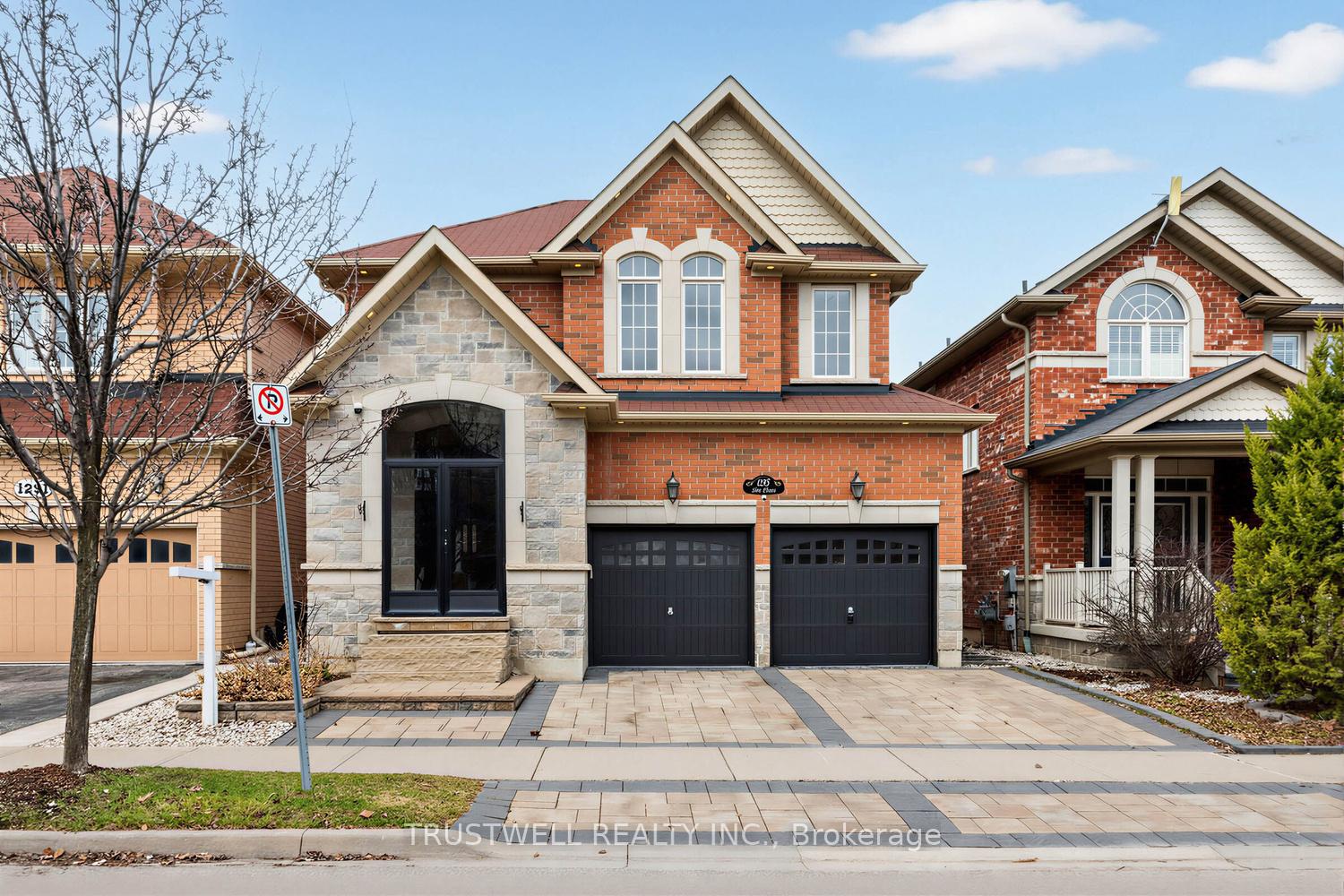 1295-sim-place-milton-ontario-w13753844