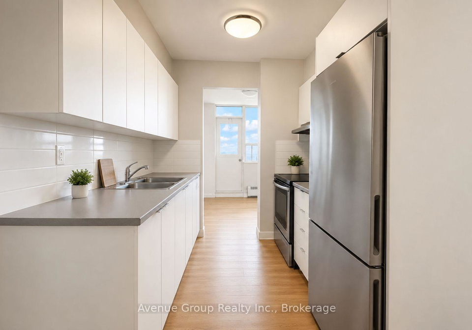 50-driftwood-avenue-toronto-york-ontario-w13754632