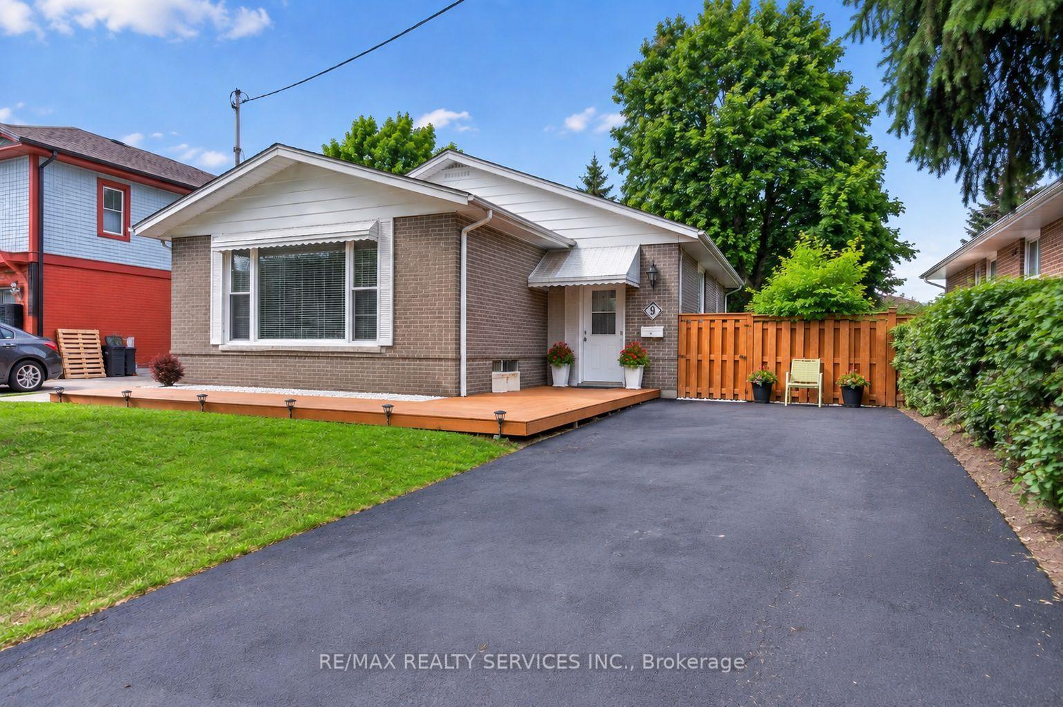 8-leneck-avenue-brampton-ontario-w13754666
