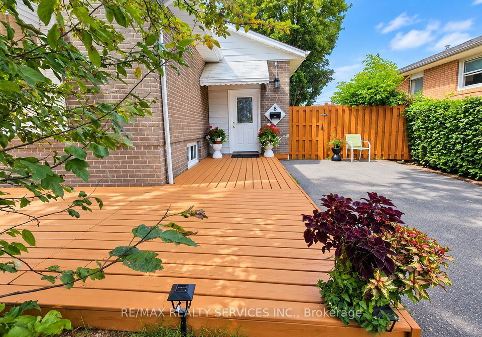 8-leneck-avenue-brampton-ontario-w13754666