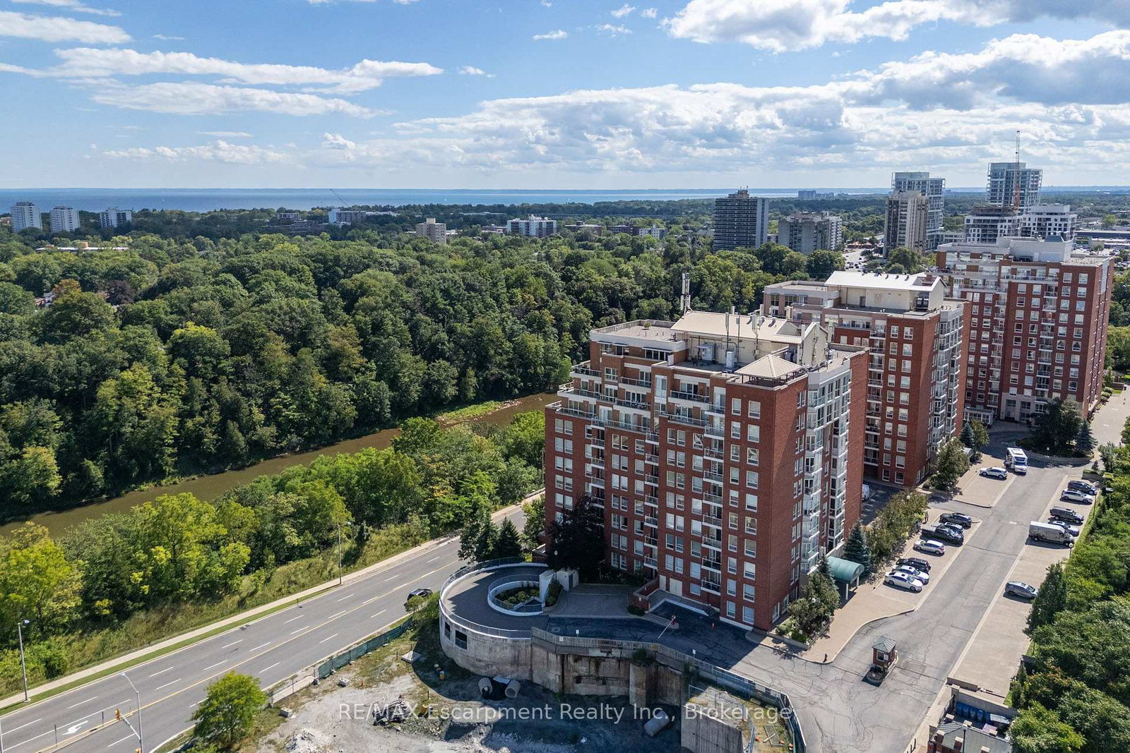 60-old-mill-road-oakville-ontario-w13754726