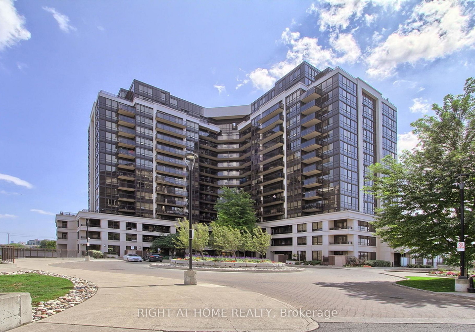 1060-sheppard-avenue-w-toronto-york-ontario-w13754864