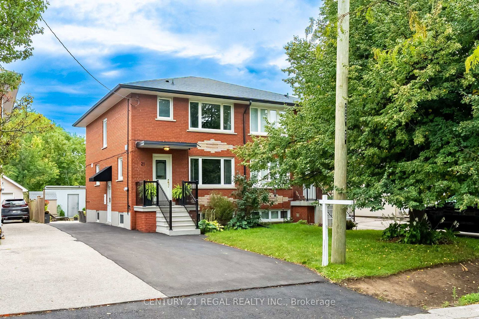 21-burlingame-road-toronto-etobicoke-ontario-w13755010