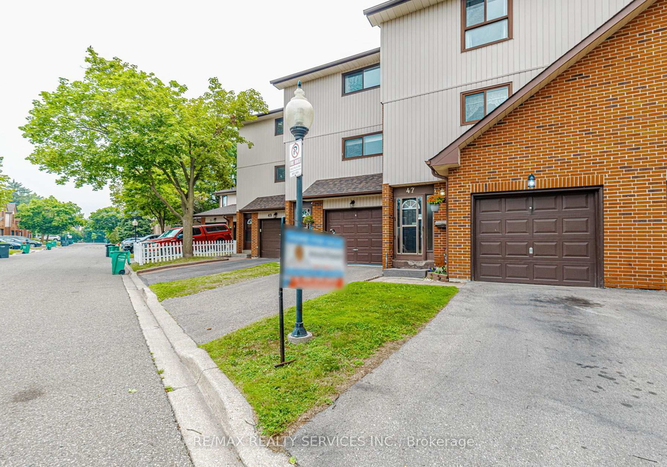 47-dawson-crescent-brampton-ontario-w13755012