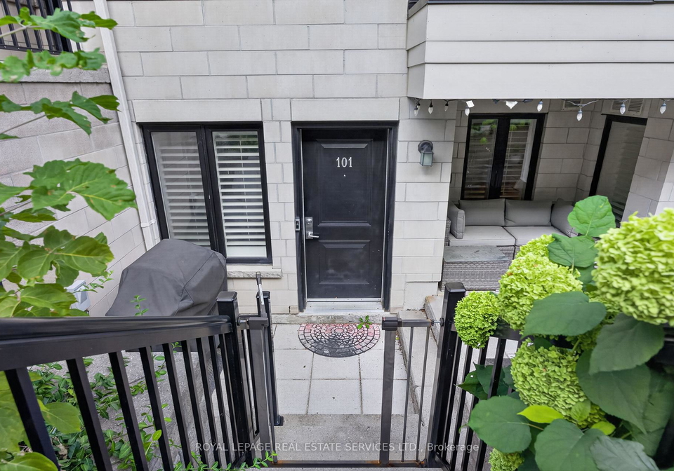 30-carnation-avenue-toronto-etobicoke-ontario-w13755074