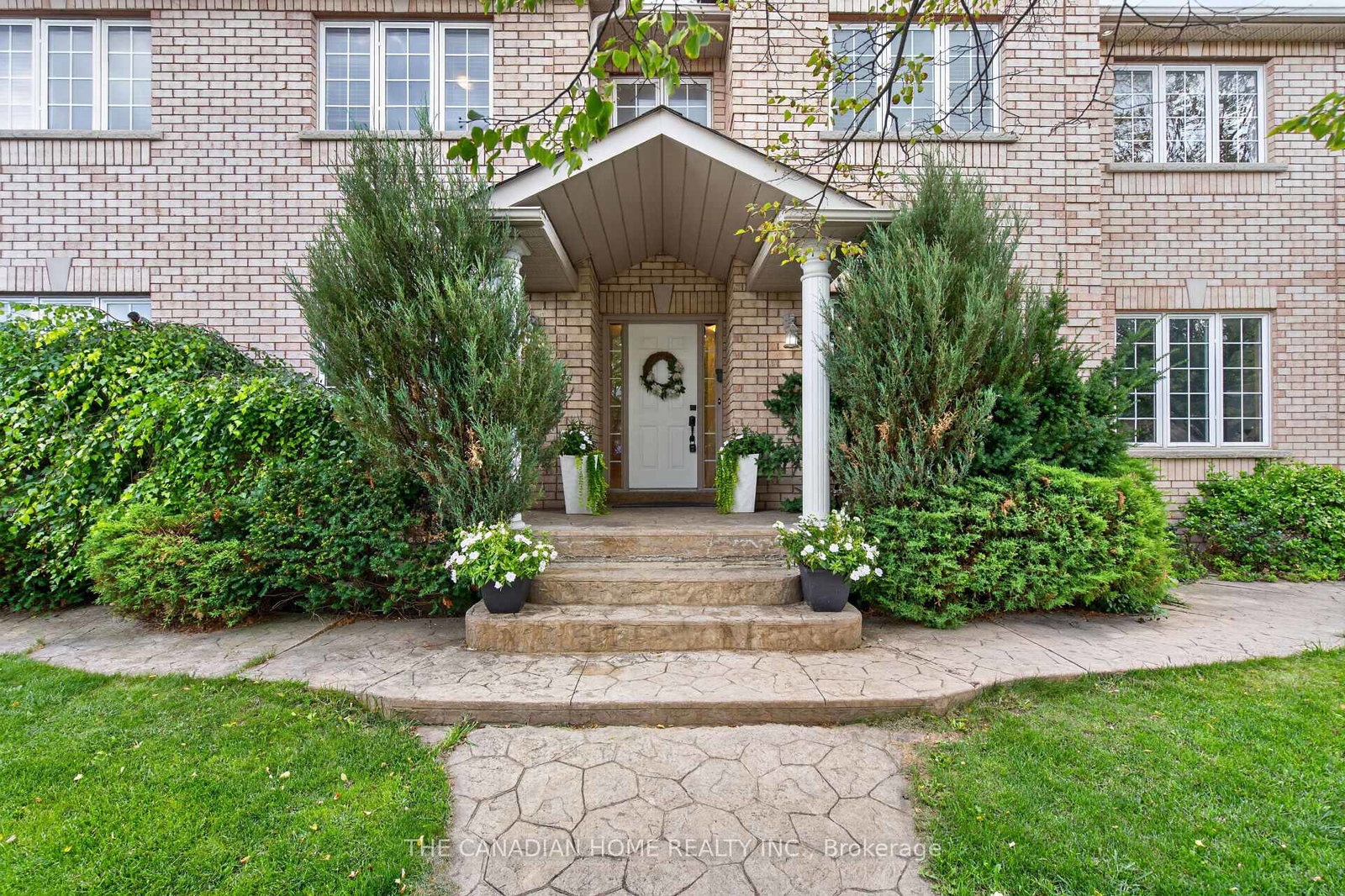 63-humbershed-crescent-caledon-ontario-w13755100