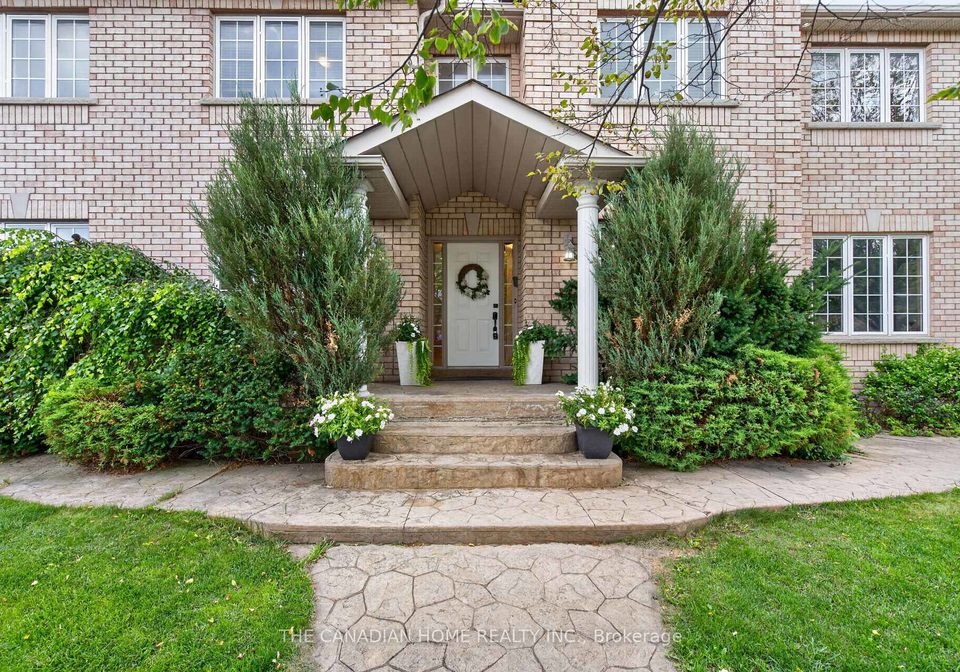 63-humbershed-crescent-caledon-ontario-w13755100