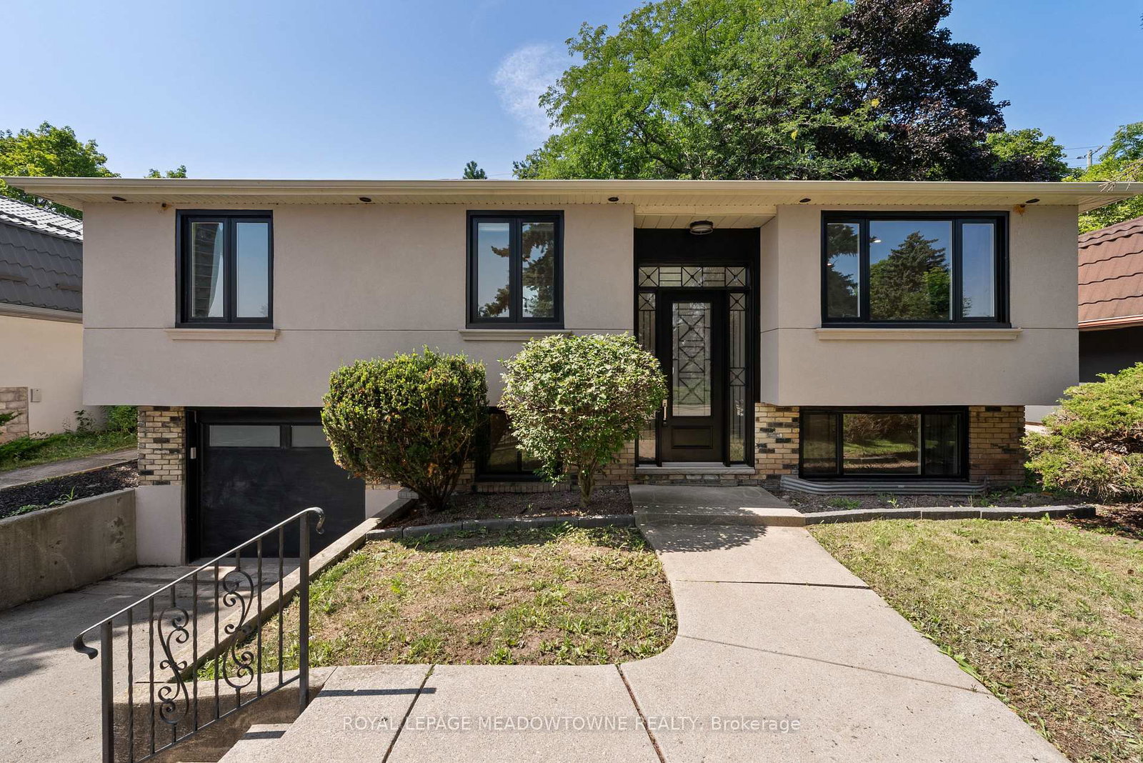 1268-forest-hill-oakville-ontario-w13755164