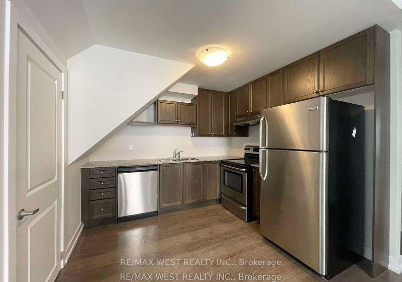 252-royal-york-road-toronto-etobicoke-ontario-w13755292