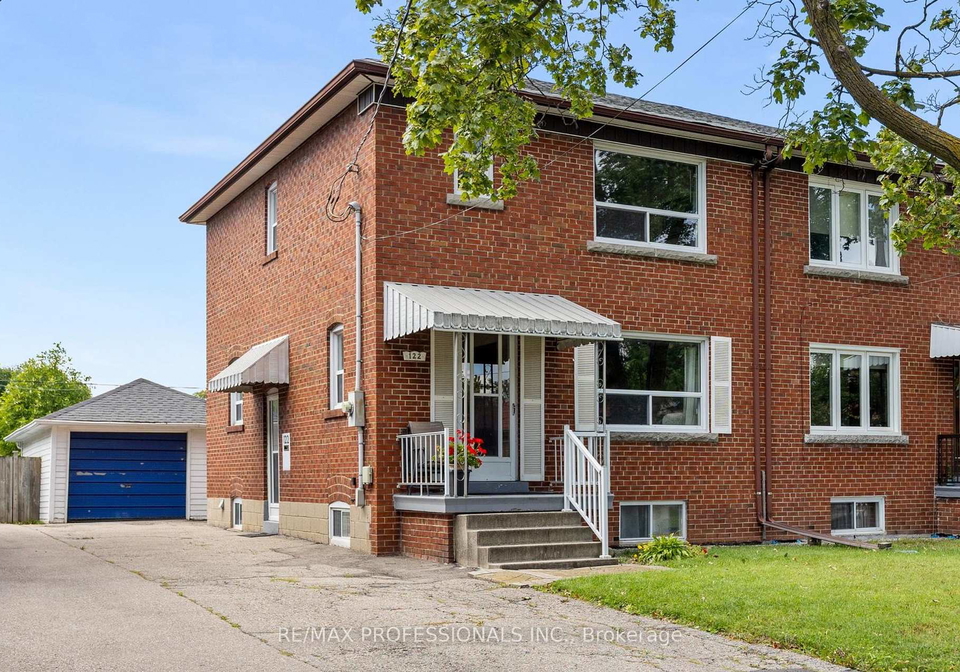 122-treeview-drive-toronto-etobicoke-ontario-w13755400