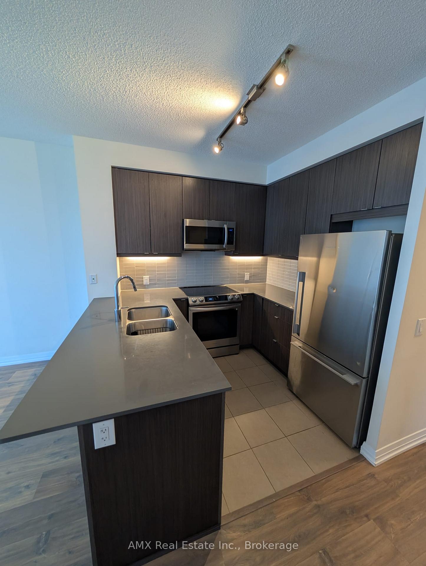 50-thomas-riley-road-toronto-etobicoke-ontario-w13755560