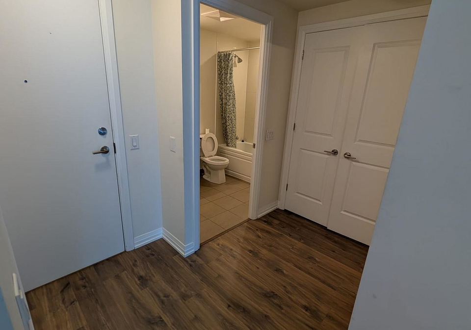 50-thomas-riley-road-toronto-etobicoke-ontario-w13755560