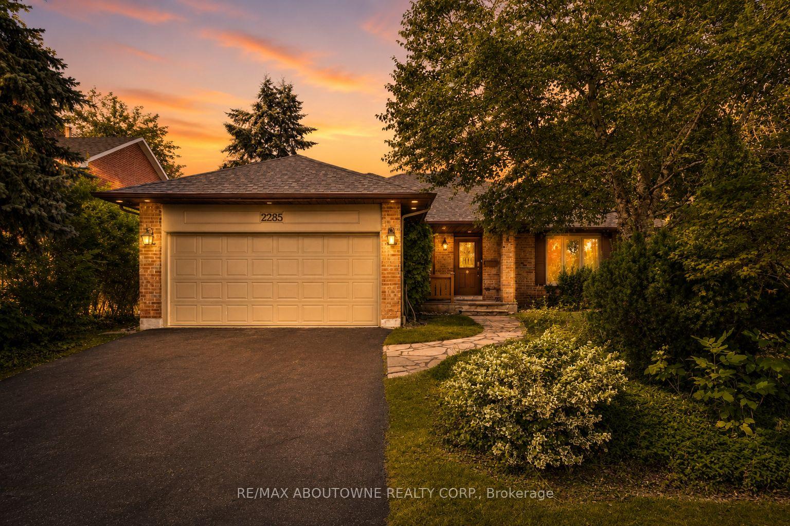 2285-dunedin-road-oakville-ontario-w13755840