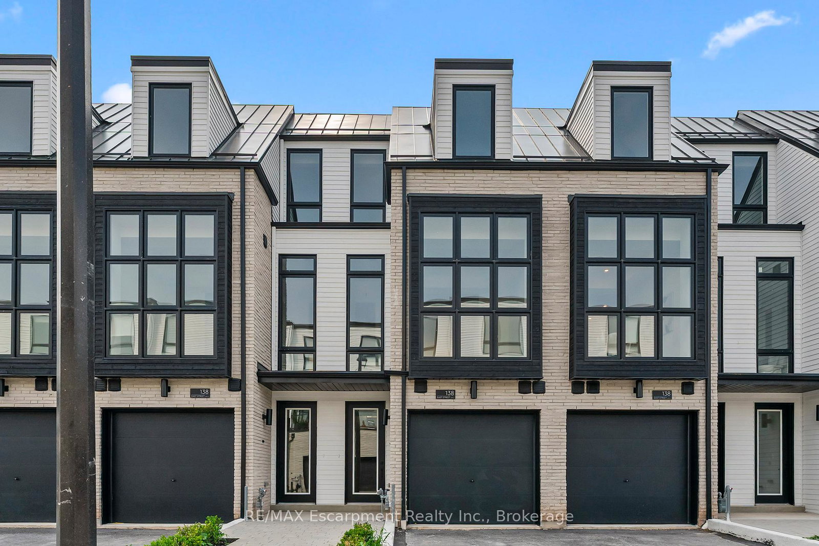 138-east-street-oakville-ontario-w13755920